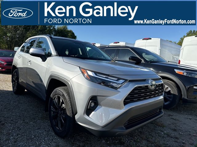 2022 Toyota RAV4 Hybrid XLE Premium