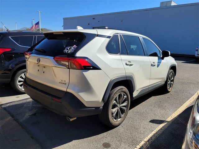 2022 Toyota RAV4 Hybrid XLE Premium