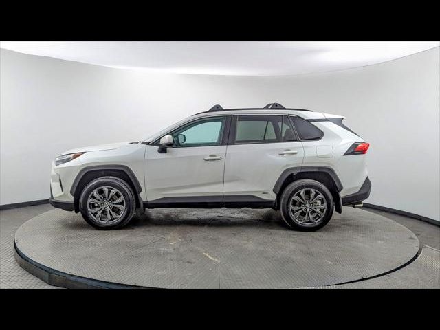 2022 Toyota RAV4 Hybrid XLE Premium