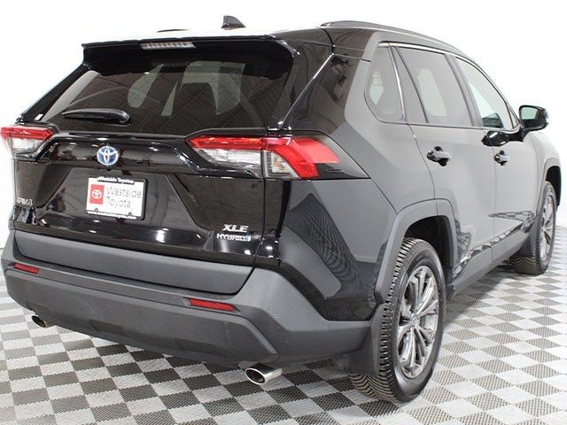 2022 Toyota RAV4 Hybrid XLE Premium