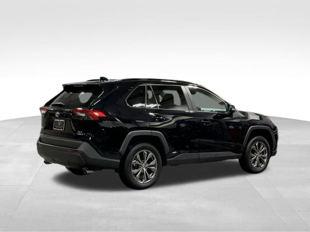 2022 Toyota RAV4 Hybrid XLE Premium