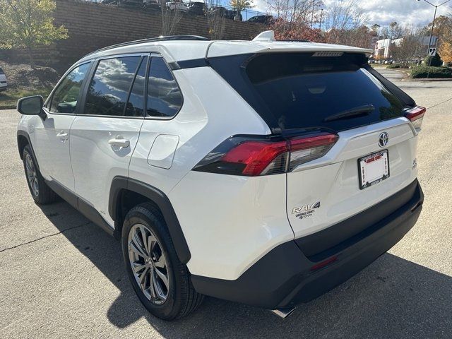 2022 Toyota RAV4 Hybrid XLE Premium