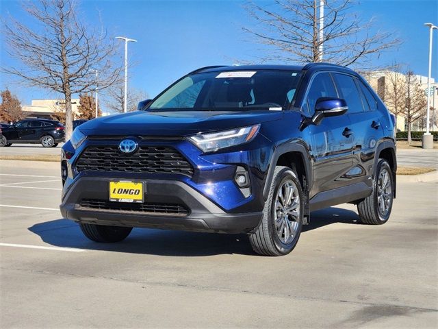 2022 Toyota RAV4 Hybrid XLE Premium