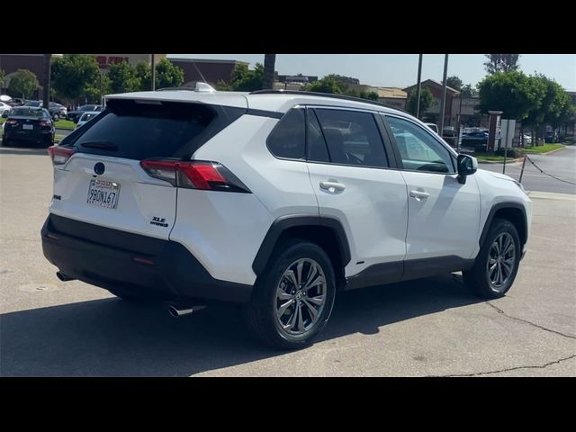 2022 Toyota RAV4 Hybrid XLE Premium