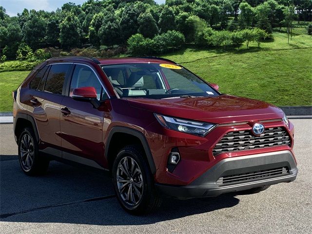 2022 Toyota RAV4 Hybrid XLE Premium