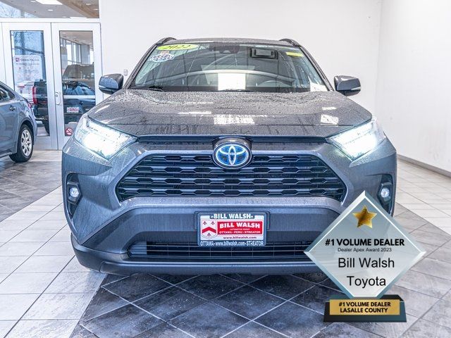 2022 Toyota RAV4 Hybrid XLE Premium