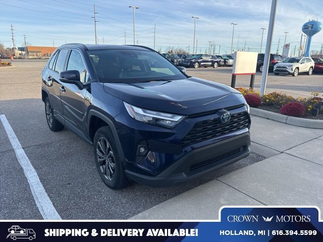 2022 Toyota RAV4 Hybrid XLE Premium