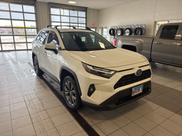 2022 Toyota RAV4 Hybrid XLE Premium