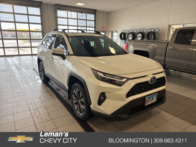 2022 Toyota RAV4 Hybrid XLE Premium