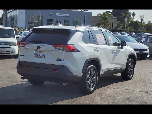 2022 Toyota RAV4 Hybrid XLE Premium