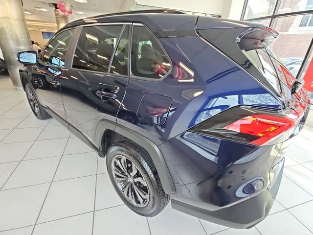 2022 Toyota RAV4 Hybrid XLE Premium