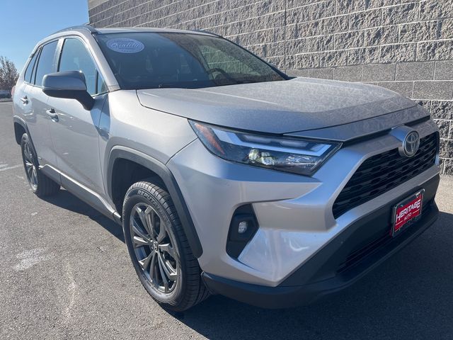 2022 Toyota RAV4 Hybrid XLE Premium