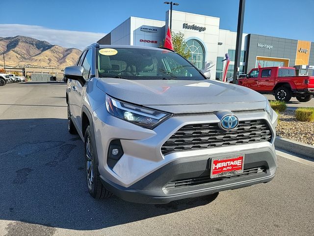 2022 Toyota RAV4 Hybrid XLE Premium