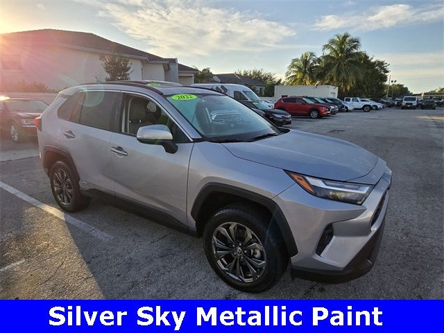 2022 Toyota RAV4 Hybrid XLE Premium