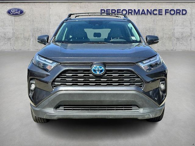 2022 Toyota RAV4 Hybrid XLE Premium