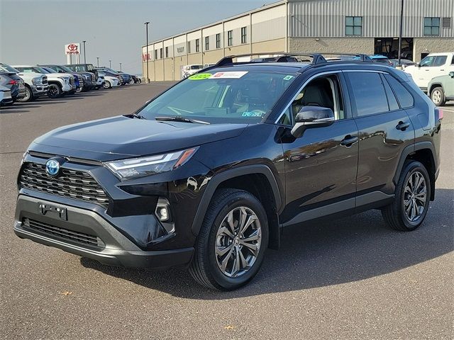 2022 Toyota RAV4 Hybrid XLE Premium