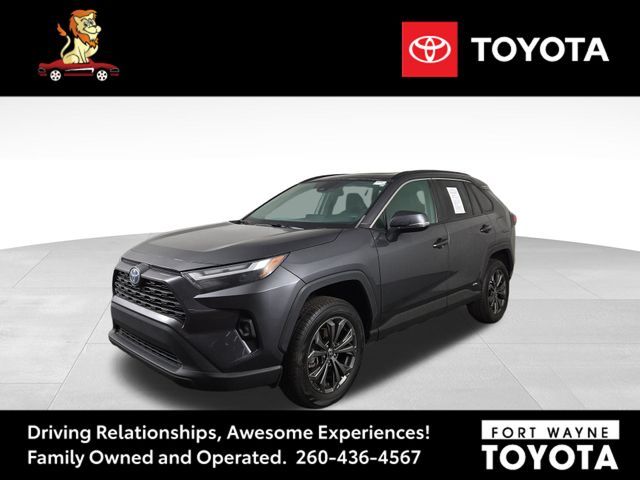 2022 Toyota RAV4 Hybrid XLE Premium