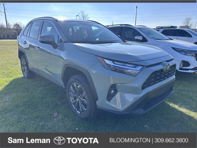 2022 Toyota RAV4 Hybrid XLE Premium