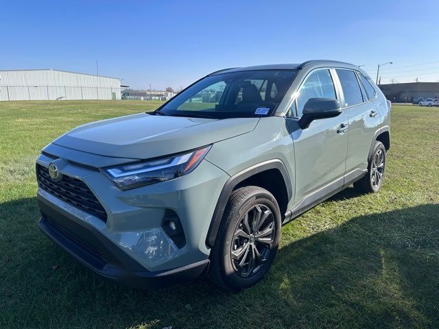 2022 Toyota RAV4 Hybrid XLE Premium