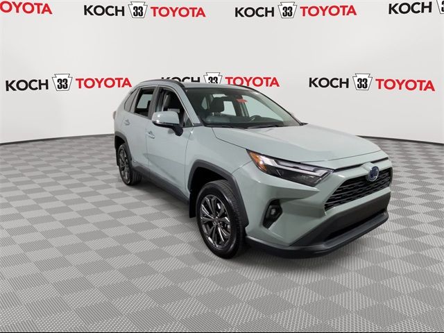 2022 Toyota RAV4 Hybrid XLE Premium