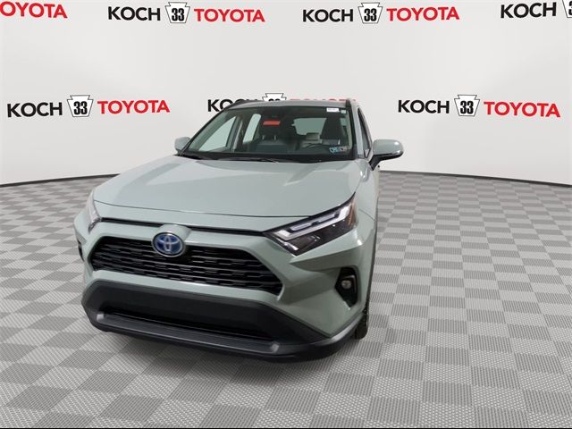 2022 Toyota RAV4 Hybrid XLE Premium