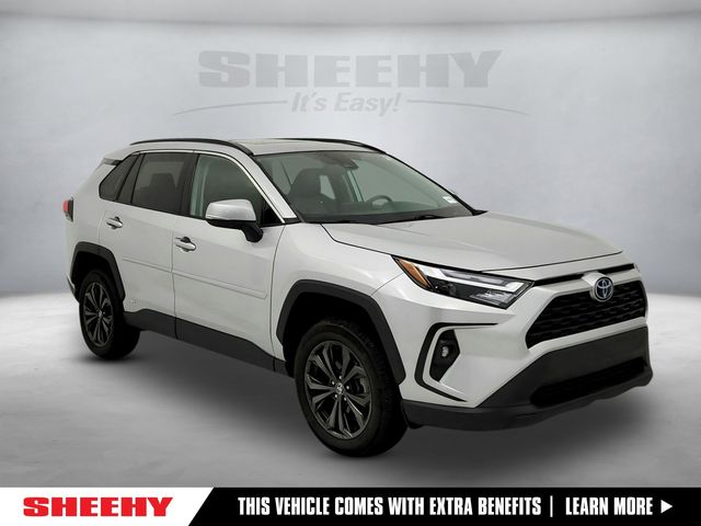 2022 Toyota RAV4 Hybrid XLE Premium