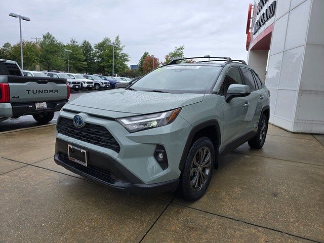 2022 Toyota RAV4 Hybrid XLE Premium