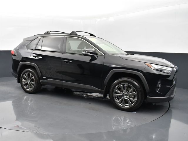 2022 Toyota RAV4 Hybrid XLE Premium