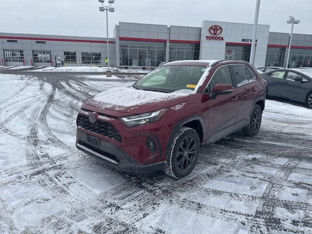 2022 Toyota RAV4 Hybrid XLE Premium