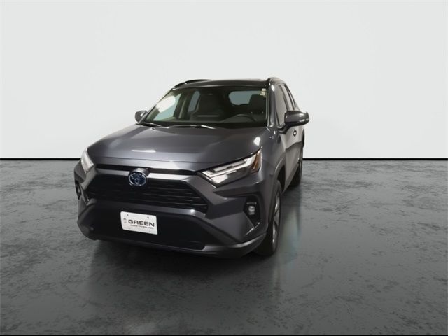 2022 Toyota RAV4 Hybrid XLE Premium