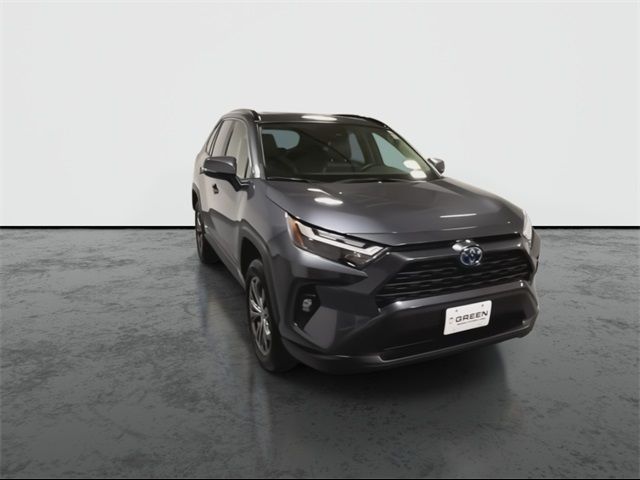 2022 Toyota RAV4 Hybrid XLE Premium