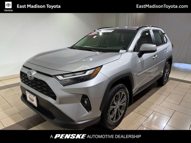 2022 Toyota RAV4 Hybrid XLE Premium