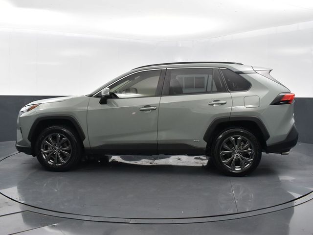 2022 Toyota RAV4 Hybrid XLE Premium