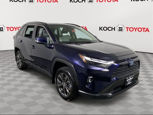 2022 Toyota RAV4 Hybrid XLE Premium