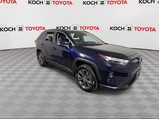 2022 Toyota RAV4 Hybrid XLE Premium