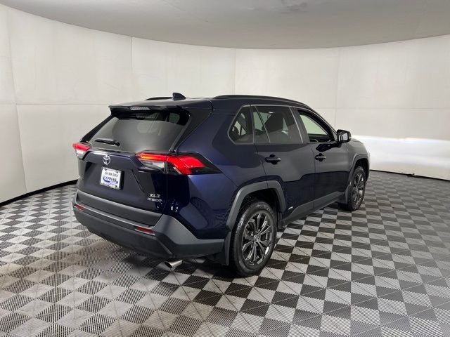 2022 Toyota RAV4 Hybrid XLE Premium