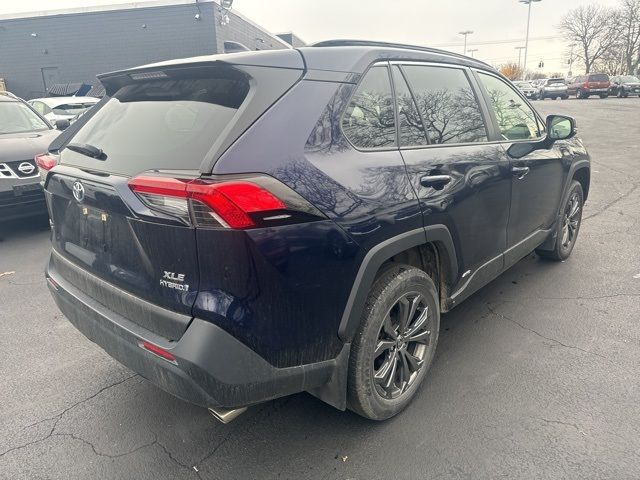 2022 Toyota RAV4 Hybrid XLE Premium