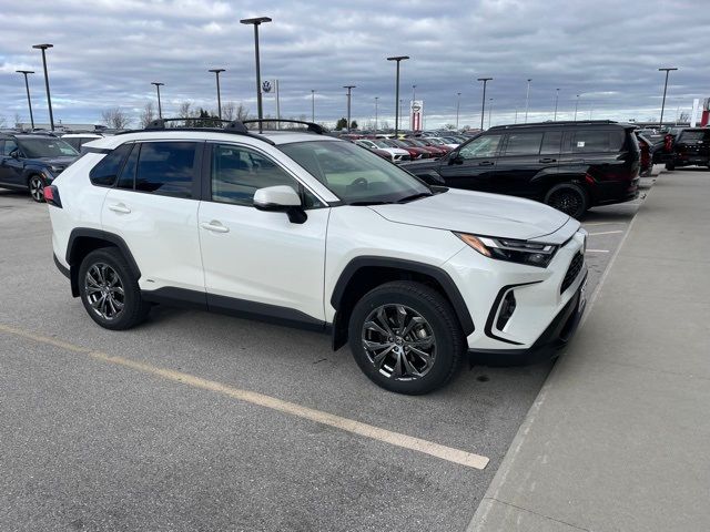 2022 Toyota RAV4 Hybrid XLE Premium