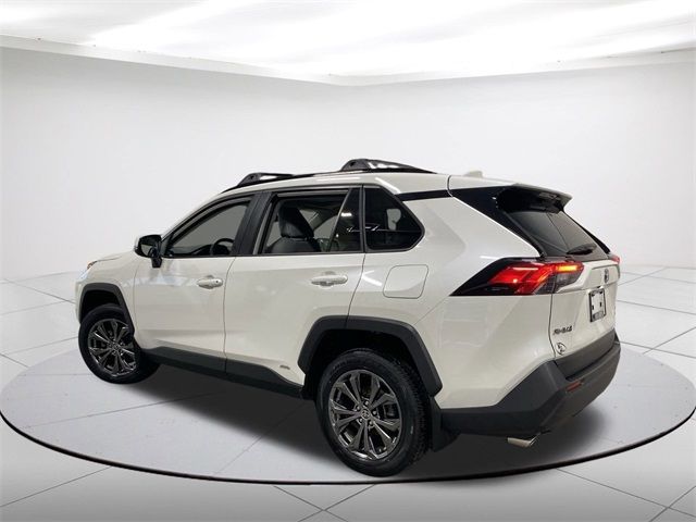 2022 Toyota RAV4 Hybrid XLE Premium