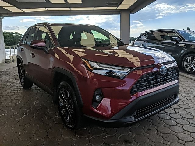 2022 Toyota RAV4 Hybrid XLE Premium