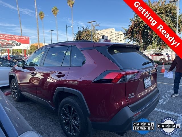 2022 Toyota RAV4 Hybrid XLE Premium