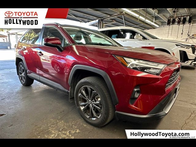 2022 Toyota RAV4 Hybrid XLE Premium