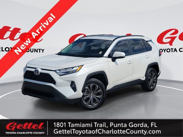 2022 Toyota RAV4 Hybrid XLE Premium