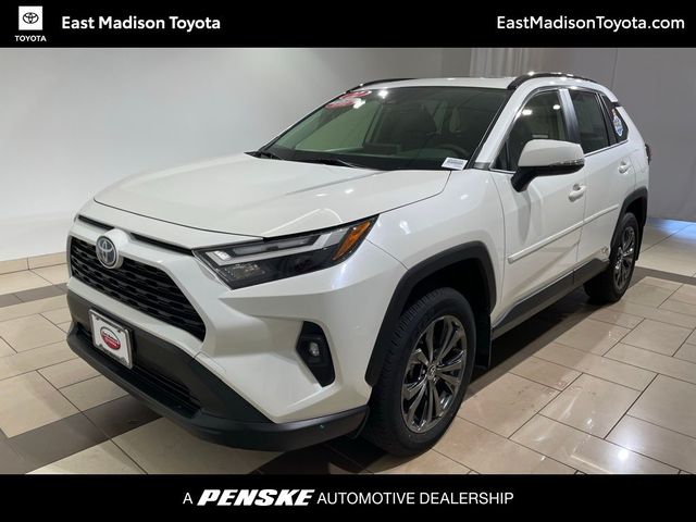 2022 Toyota RAV4 Hybrid XLE Premium