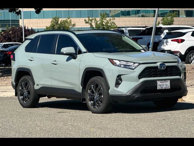 2022 Toyota RAV4 Hybrid XLE Premium