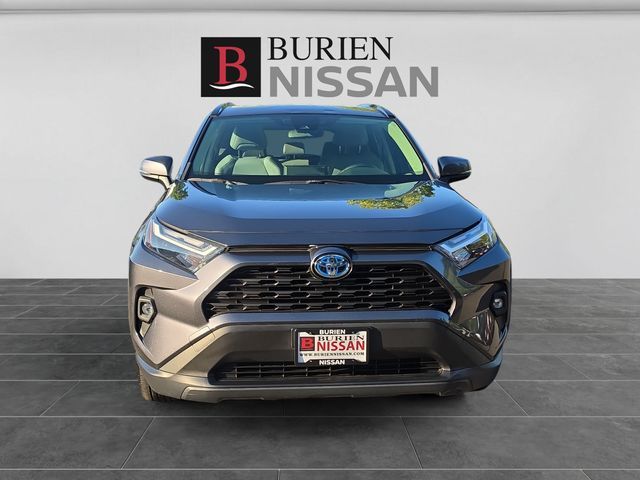 2022 Toyota RAV4 Hybrid XLE Premium