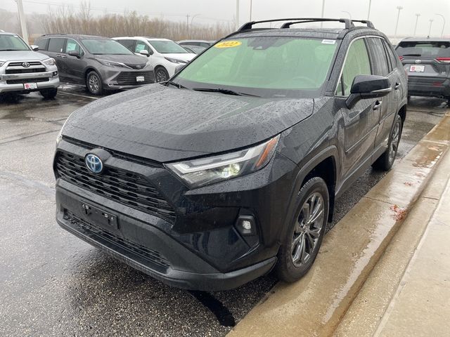 2022 Toyota RAV4 Hybrid XLE Premium