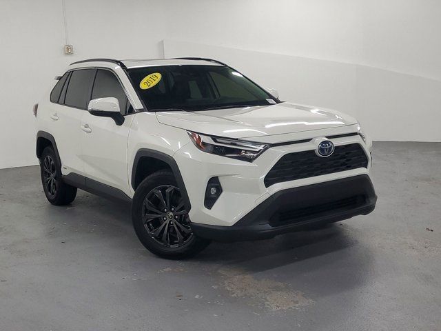 2022 Toyota RAV4 Hybrid XLE Premium