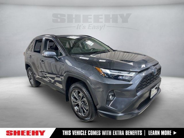 2022 Toyota RAV4 Hybrid XLE Premium