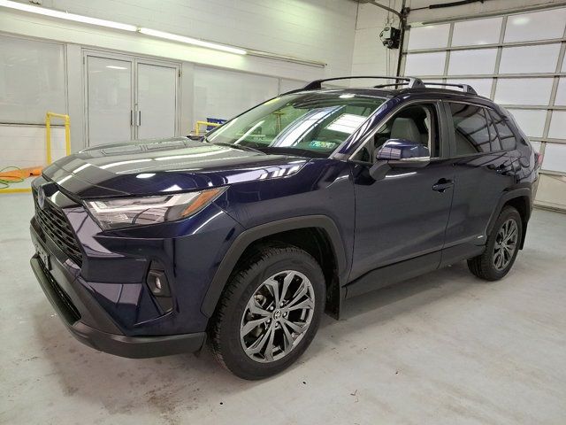 2022 Toyota RAV4 Hybrid XLE Premium